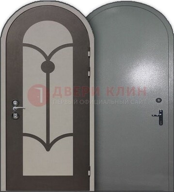 Серая входная арочная дверь ДА-2 в частный дом в Балашихе