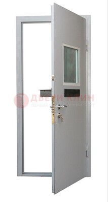 Белая металлическая дверь в кассу ДКС-1 в Балашихе