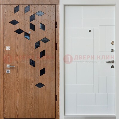 Коричневая металлическая дверь МДФ внутри белого цвета ДМ-256 в Балашихе
