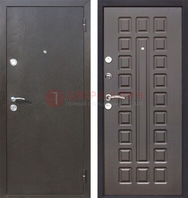 Коричневая железная дверь с порошковым окрасом ДП-63 в Балашихе