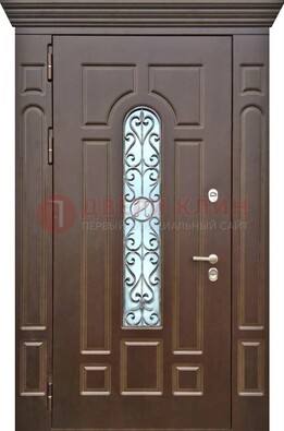 Коричневая железная дверь со стеклом ковкой для частного дома ДСК-133 в Балашихе