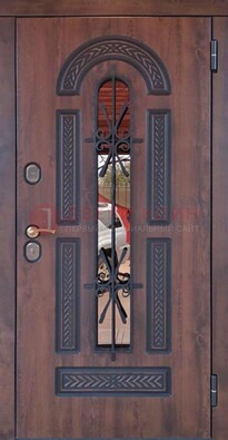 Железная дверь со стеклом и ковкой и узором ДСК-150 в Балашихе