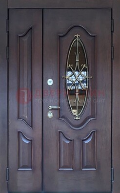 Темная металлическая дверь Винорит со стеклом и ковкой ДСК-239 в Балашихе